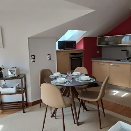 Apartmán Atico Con Terraza Y Jacuzzi Cerca De La Playa *